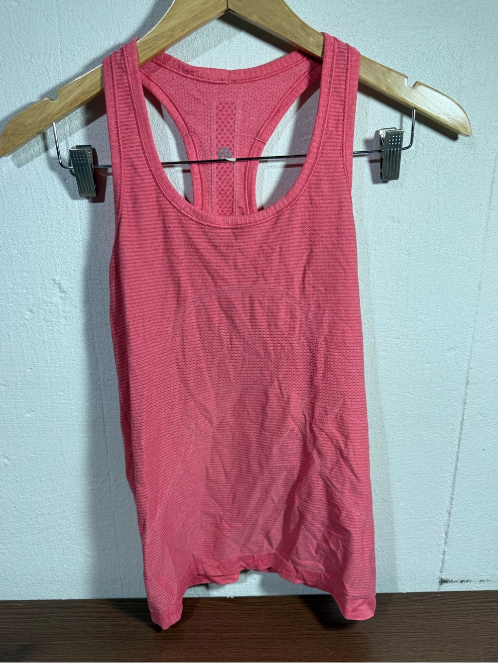 Lululemon Swiftly Tech Racerback Tank Sz 4
